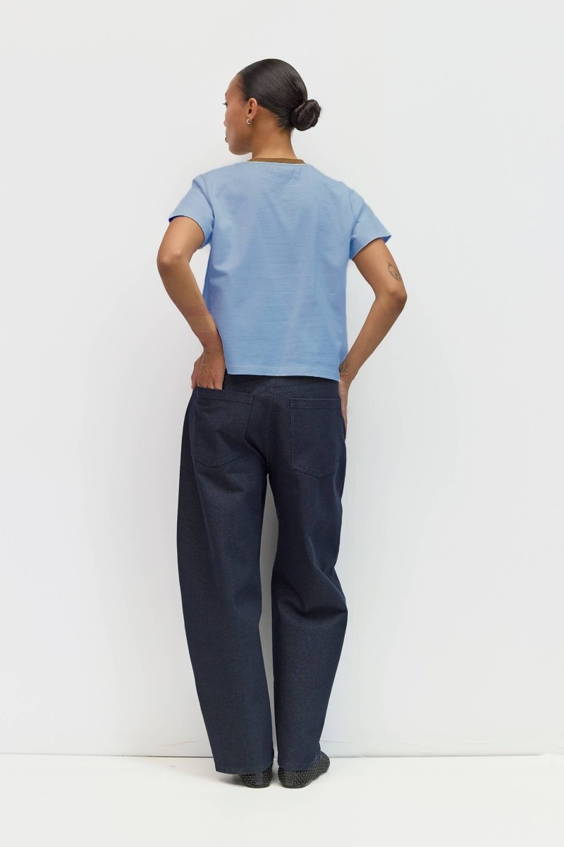 T-Shirt Chloe Bleu Col Brun Mod Ref - Ex-voto