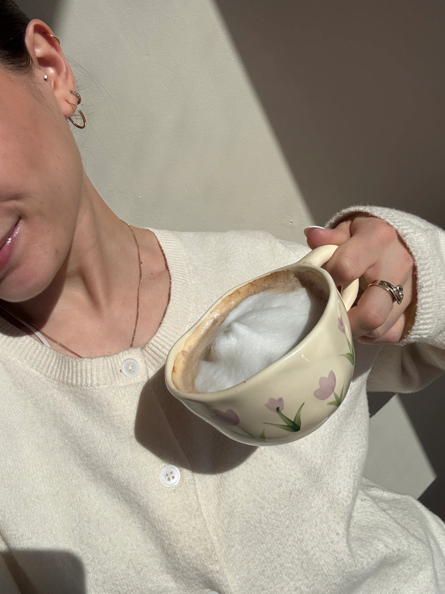 Tasse Tulipe Mauve Moi d'Abord - Ex - voto
