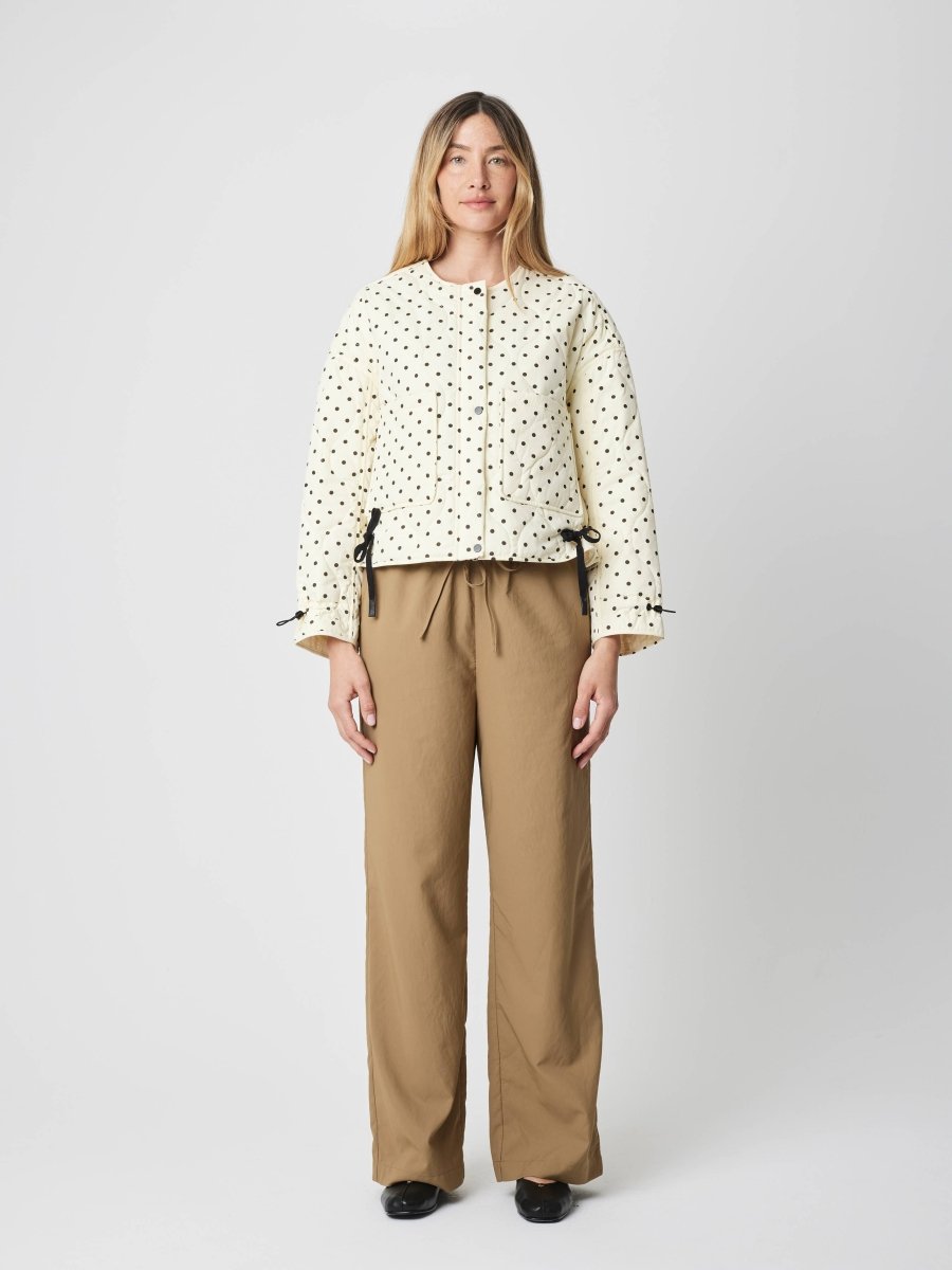 Veste Matelassée à Pois Liv Mod Ref - Ex - voto